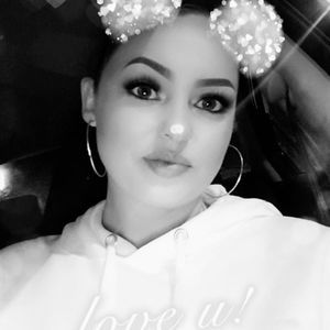 Meet your Posher, Breanna